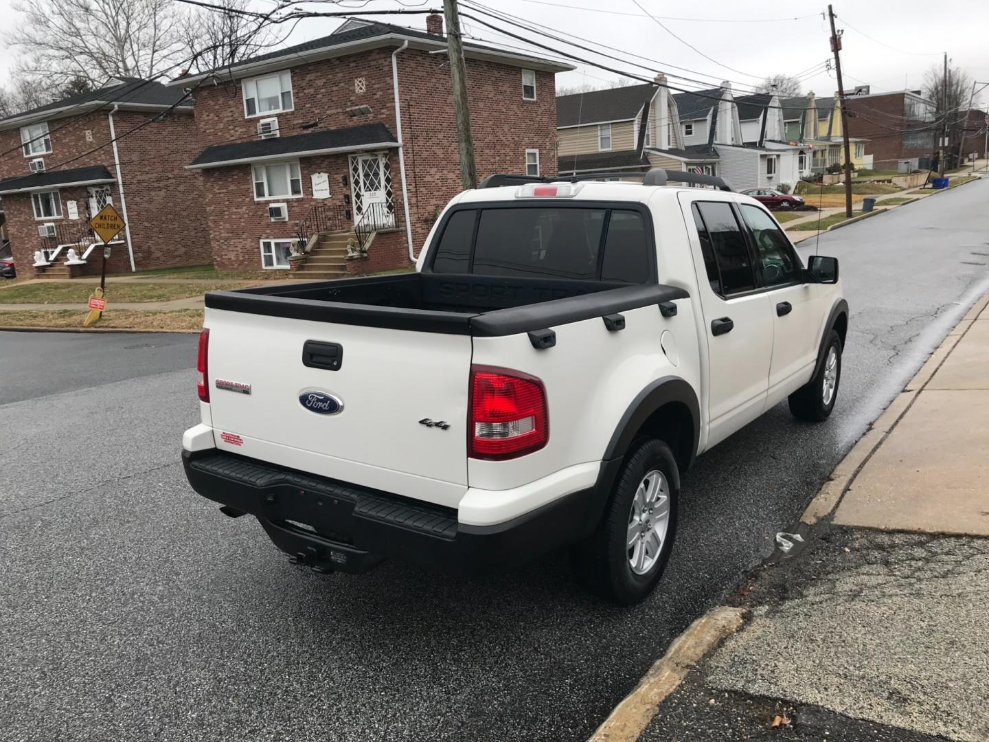 2010 White /Gray Ford Explorer Sport Trac XLT (1FMEU5BE9AU) with an 4.0 V6 engine, Automatic transmission, located at 577 Chester Pike, Prospect Park, PA, 19076, (610) 237-1015, 39.886154, -75.302338 - 2010 Ford Explorer Sport Trac XLT: Only 135k miles, 4x4, new PA inspection, SUPER clean, runs LIKE NEW! This vehicle comes inspected and has been given a bumper to bumper safety check. It is very clean, reliable, and well maintained. We offer a unique pay plan that is known for being the easiest - Photo#4